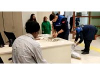 Dilencinin yarım günlük mesaisi: Üzerinden 2 bin 110 lira çıktı