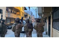 Mersin’de asayiş operasyonu: 27 adreste arama yapılıyor