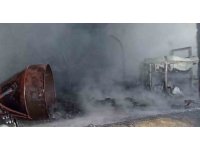 Osmaniye’de tarım aletlerinin bulunduğu depoda çıkan yangın söndürüldü