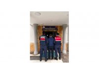 Antalya’da 14 suç kaydı ve 14 yıl 9 ay hapis cezası bulunan şahıs yakalandı