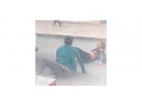 Sokak ortasında birbirini darp eden karı koca karakolda şikayetçi olmadı