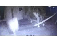 Kahramanmaraş depreminde 600 yıllık tarihi caminin yıkıldığı anlar kamerada