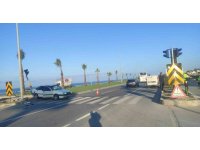 İki otomobil çarpıştı: 3 yaralı