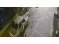 Otomobil hırsızlarının rahat tavırları pes dedirtti
