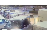 Motosiklet sürücüsünün hastanelik olduğu kaza kamerada