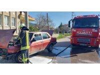 Burdur’da muayeneye götürülen araç yolda alev aldı