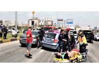 Antalya’da 4 aracın karıştığı, 7 kişinin yaralandığı kazada can pazarı yaşandı