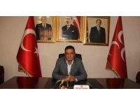 Mersin’de MHP afişlerine saldırı