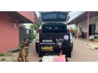 Adana’da bir araçtan 9 kilo metanfetamin, 50 bin uyuşturucu hap çıktı