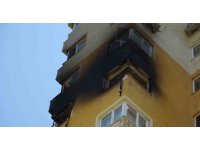 Hastaneye giden çiftin evi alev alev yandı, bir vatandaş yangının sebebini yüzlerce metre uzaktan yorumladı