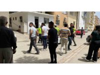 Okula giden çocuğa otomobil çarptı