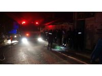 Burdur’da gece saatlerinde bir evde çıkan yangında maddi hasar oluştu