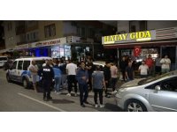 Zincirleme kaza sonrası kendilerini sokağa atıp sinema izler gibi izlediler