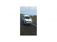 İki otomobil çarpıştı:1 yaralı