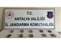 Jandarma uyuşturucu tacirlerine göz açtırmıyor: 33 tutuklama