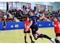 Mavi Kelebekler finalde