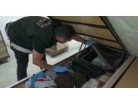 Hatay’da 14 bin 400 adet uyuşturucu hap ele geçirildi