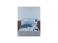 Aranan şüpheli araçta 200 adet elektronik sigara ele geçirildi