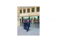 Antalya’da 41 ayrı suçtan 24 yıl 5 ay hapis cezasıyla aranan firari yakalandı