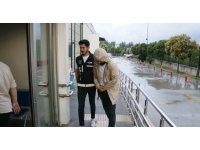 Adana’da piyasaya 4 milyon 500 bin TL sahte altın süren şebekeye operasyon