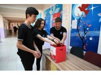 Çevreye duyarlı gençler 1.400 kilogram atık pil ile kampanyaya destek verdi