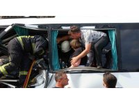 Tıra arkadan çarpıp hayatını kaybeden midibüs sürücüsü geçen yıl kalp krizi geçirmiş