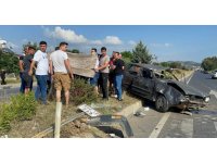 Yaralıları güneşten korumak için battaniye kullandılar