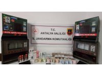 Jandarma uyuşturucu tacirlerine geçit vermiyor