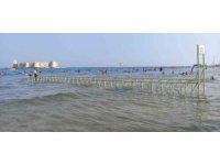 Mersin’de plajlar Kurban Bayramında doldu taştı