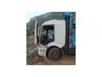 Antalya’da kamyon sürücüsü direksiyon başında ölü bulundu