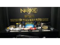 Antalya’da polisten zehir tacirlerine Haziran darbesi