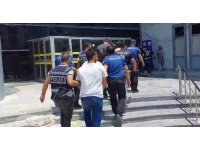 Hatay’da yakalanan 5 hırsızlık şüphelisinden 3’ü tutuklandı