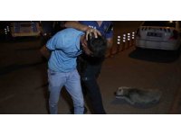 Polisin ihtarlarına uymayıp çalıntı motosikletle 15 kilometre kaçıp ortalığı birbirine kattılar