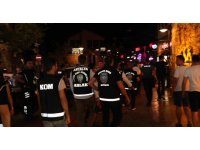 Antalya’da eğlence merkezlerine 48 ekip 102 polisle ’huzur’ uygulaması