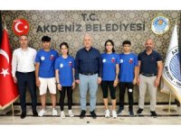 Akdeniz’in kick boksçuları derecelerle döndü
