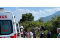 Adana’da traktör devrildi: 1’i ağır 2 yaralı