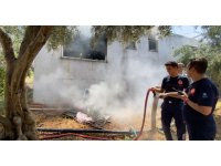 Yangında evi küle döndü, “Mal her zaman alınır can alınmaz” dedi