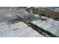 Adana’da 18 iş yerine sıçrayan yangının tahribatı dron ile görüntülendi