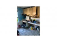 Burdur’da fırında unutulan yemek az daha evi yakıyordu