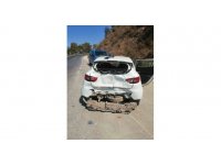 3 Aracın Karıştığı Kazada 3 Kişi Yaralandı