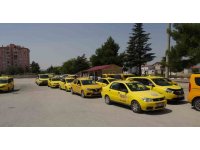 Burdurlu taksiciler eylem yaptı