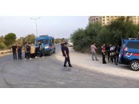 Manavgat’ta yakalanan 270 göçmenle ilgili 2 şüpheli tutuklandı