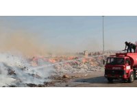 Kağıt fabrikasında çıkan yangında 30 bin ton atık kağıdın kül olduğu öğrenildi