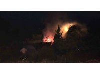 Samanlık yangınında 60 balya ve 1 ton dökme saman kül oldu