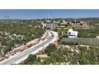 Mersin’de kırsal mahallelerin yol sorunu çözülüyor