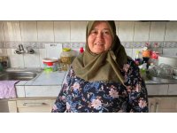 Yangında evleri küle döndü, balkon yuvaları oldu