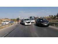 Yaralamalı kazaya giden polisin maddi hasarlı kazada ‘haklılık’ mesaisi