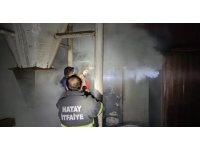 Hatay’da pirina fabrikasında çıkan yangın söndürüldü