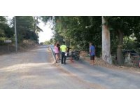 Bisiklet yolunda elektrikli ve motorlu bisiklet kafa kafaya çarpıştı: 3 yaralı