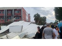 Mersin’de yağmur ve fırtına etkili oldu